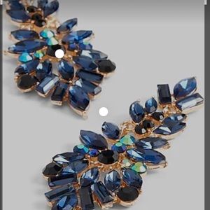 Looking to buy!!! If you are wanting to sell these please let me know.